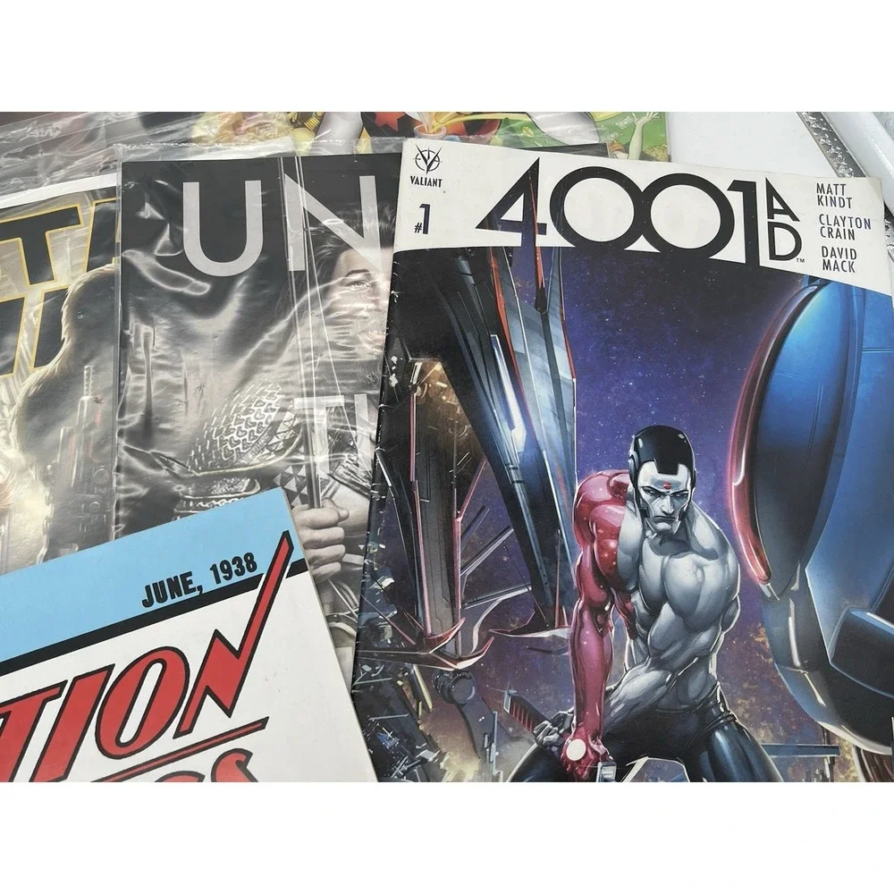 Lot‎ of 11 Loot Crate Comics, Most Sealed, Superman, Batman, Star Wars, Mad +